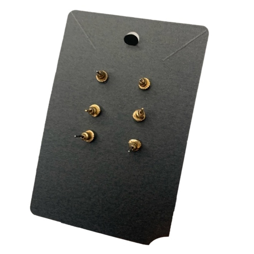 Simple earring set - Picture 2 of 2